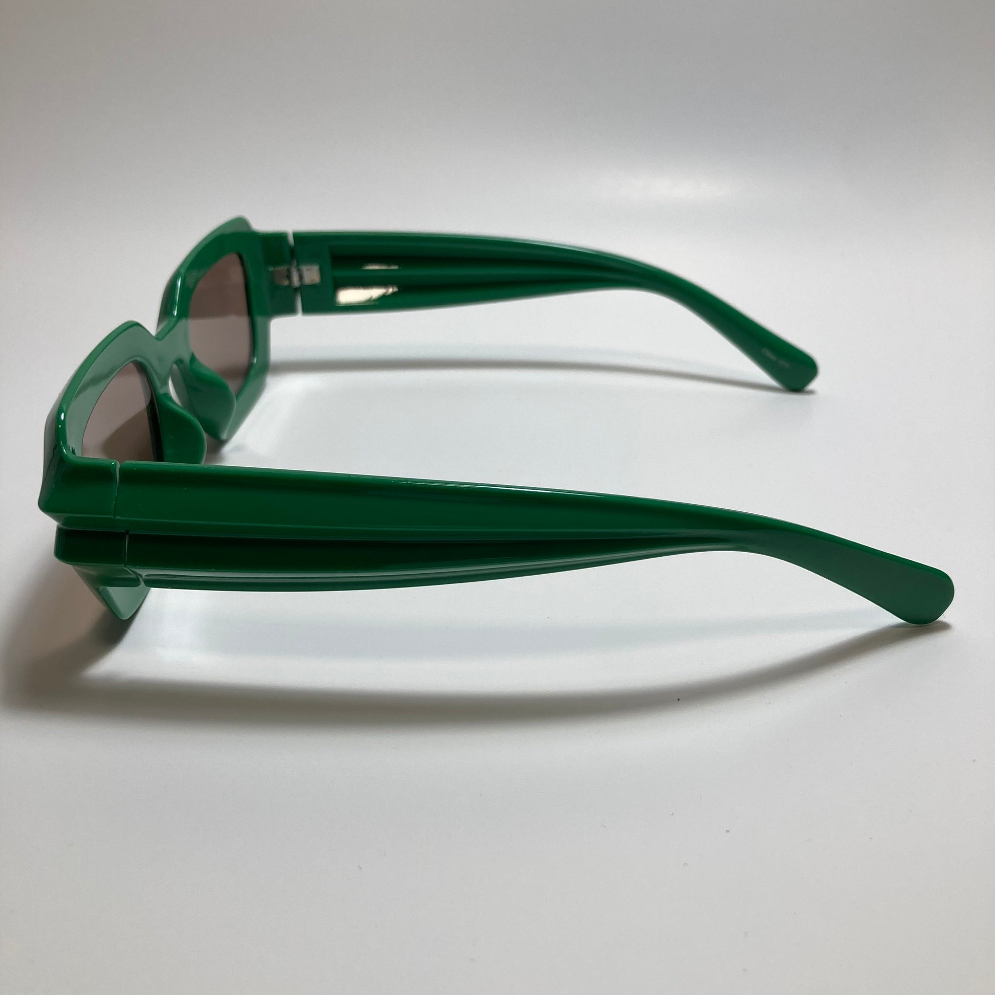 womens green and brown chunky frame sunglasses