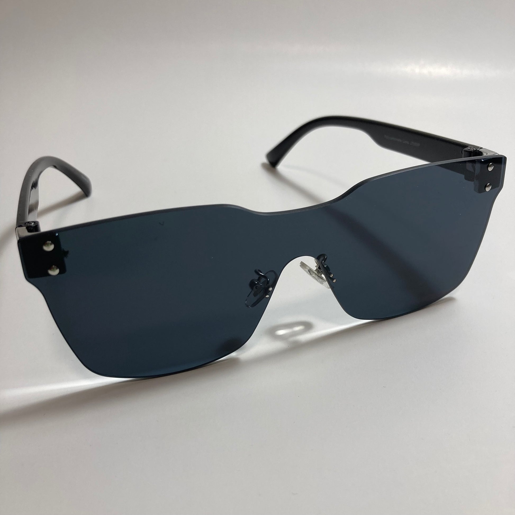 black rimless square womens sunglasses