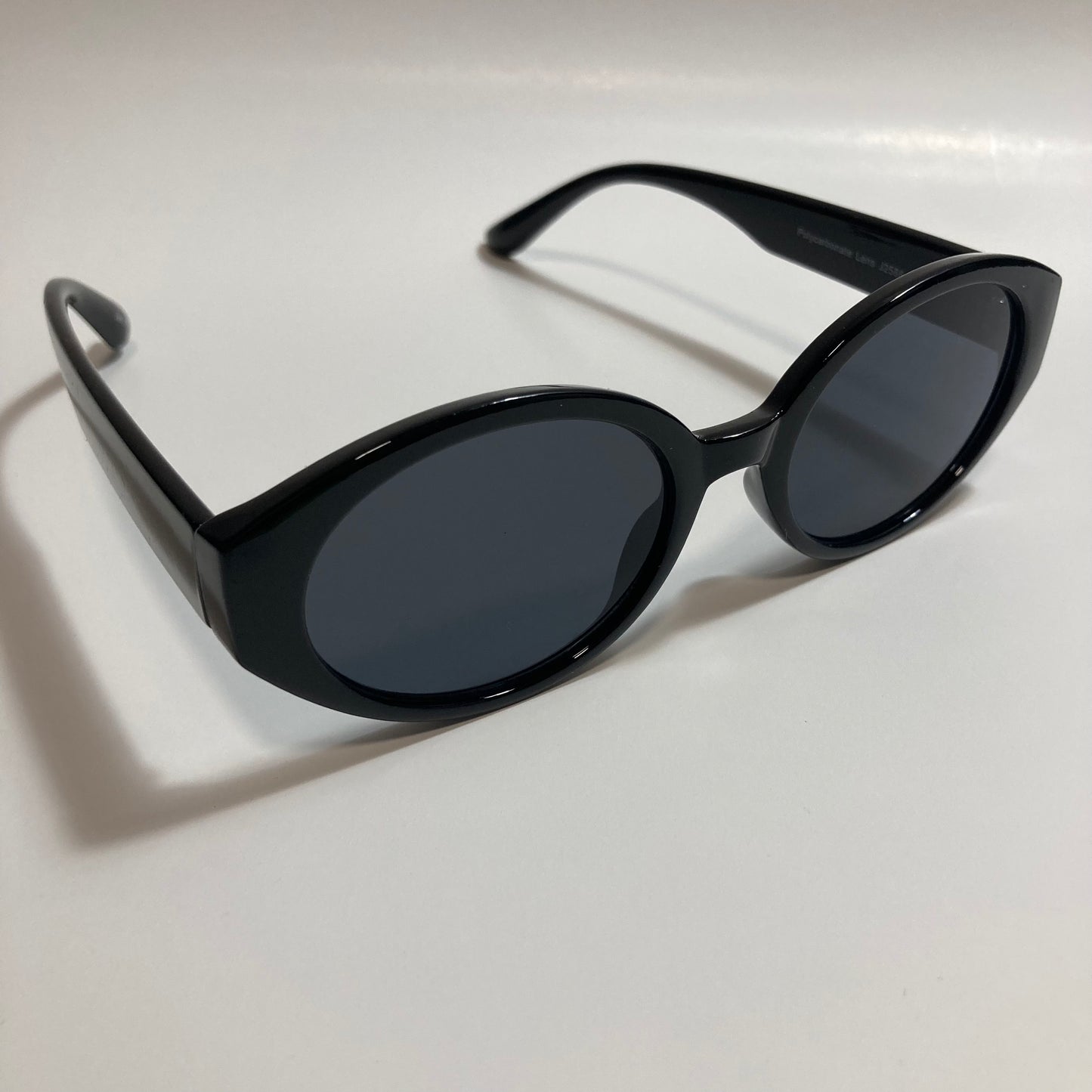 black womens round sunglasses
