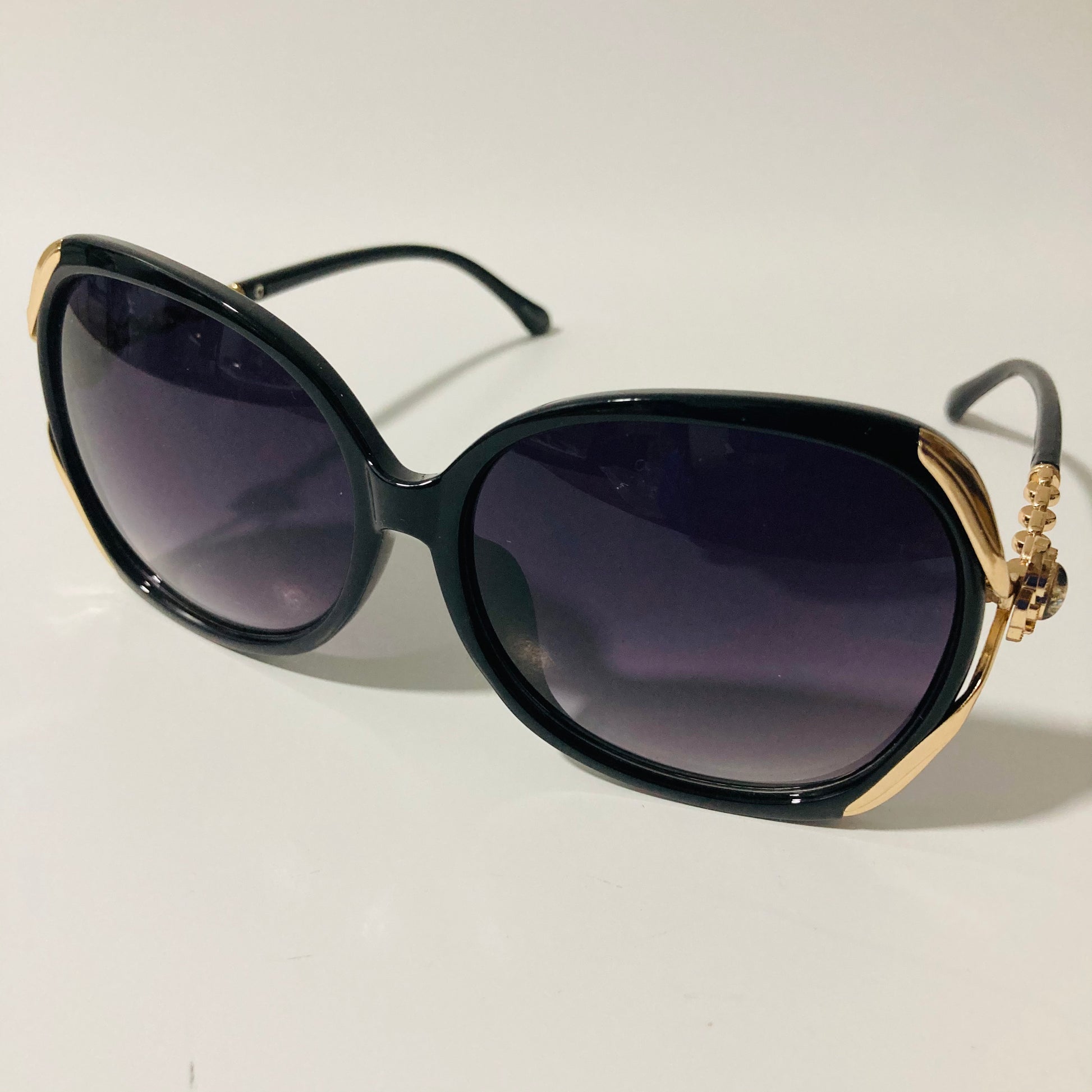 womens black and gold oversize sunglasses