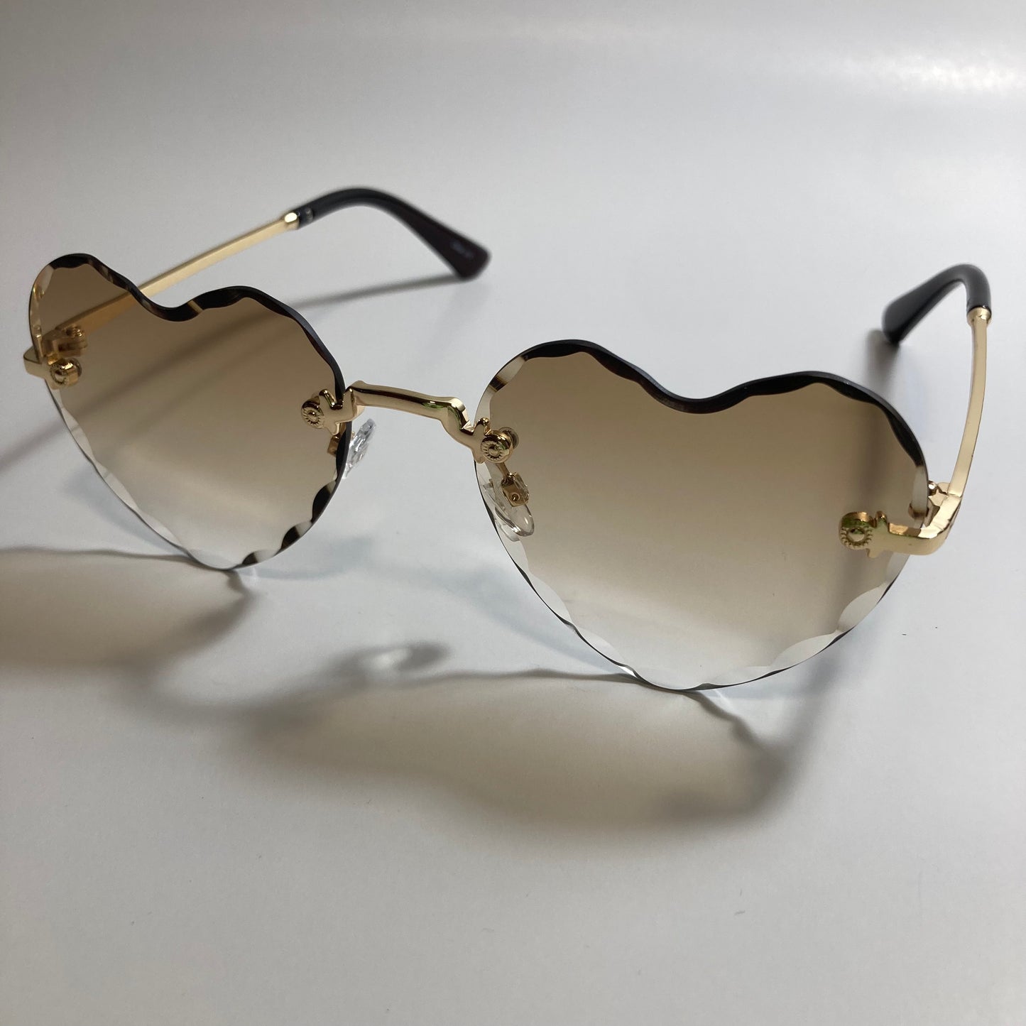 womens gold and brown heart shape sunglasses