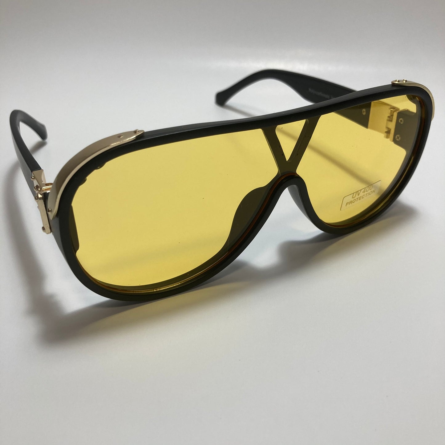 mens and womens black and yellow aviator sunglasses