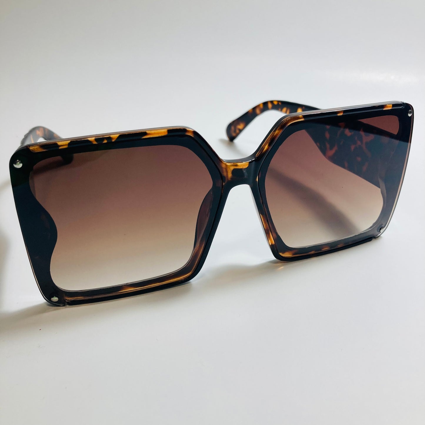 womens brown square oversize sunglasses