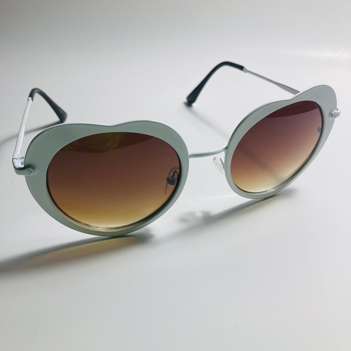 womens brown and white heart shape sunglasses