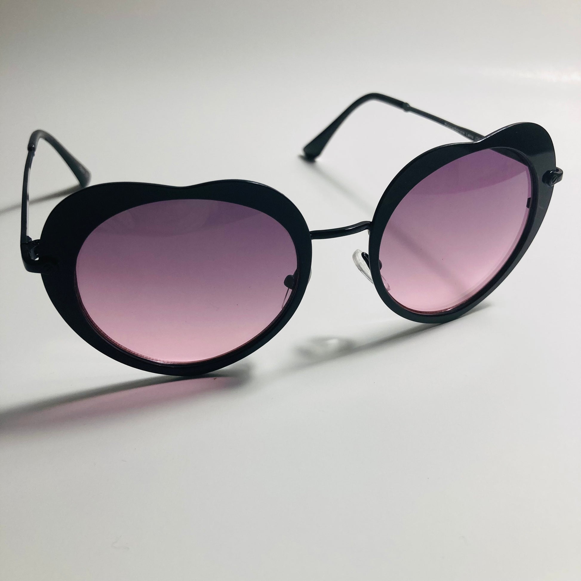 womens black and pink heart shape sunglasses