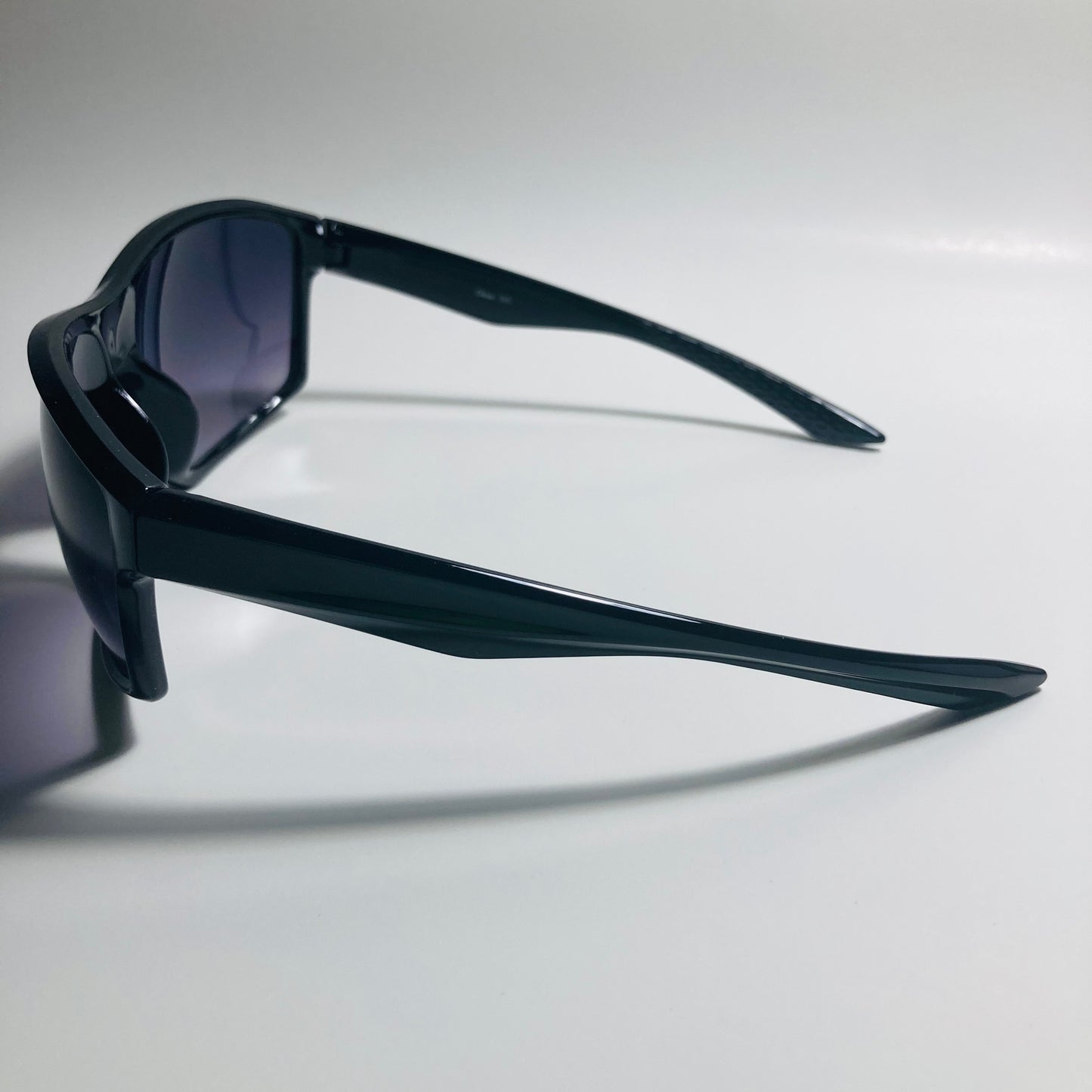 mens black wrap around sunglasses