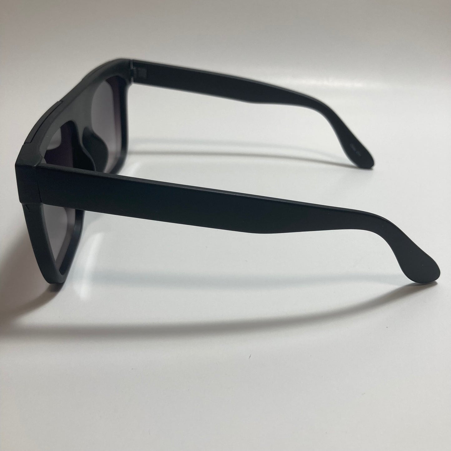 womens black oversize square sunglasses with black lenses