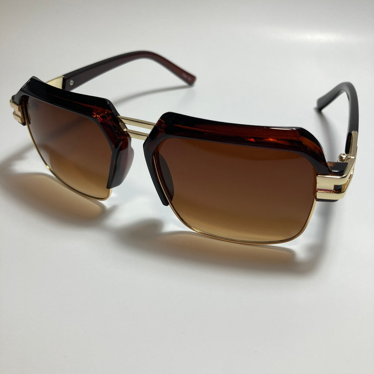 The Move x Gazelle Sunglasses x Gold Frame x Square Silhouette Shade