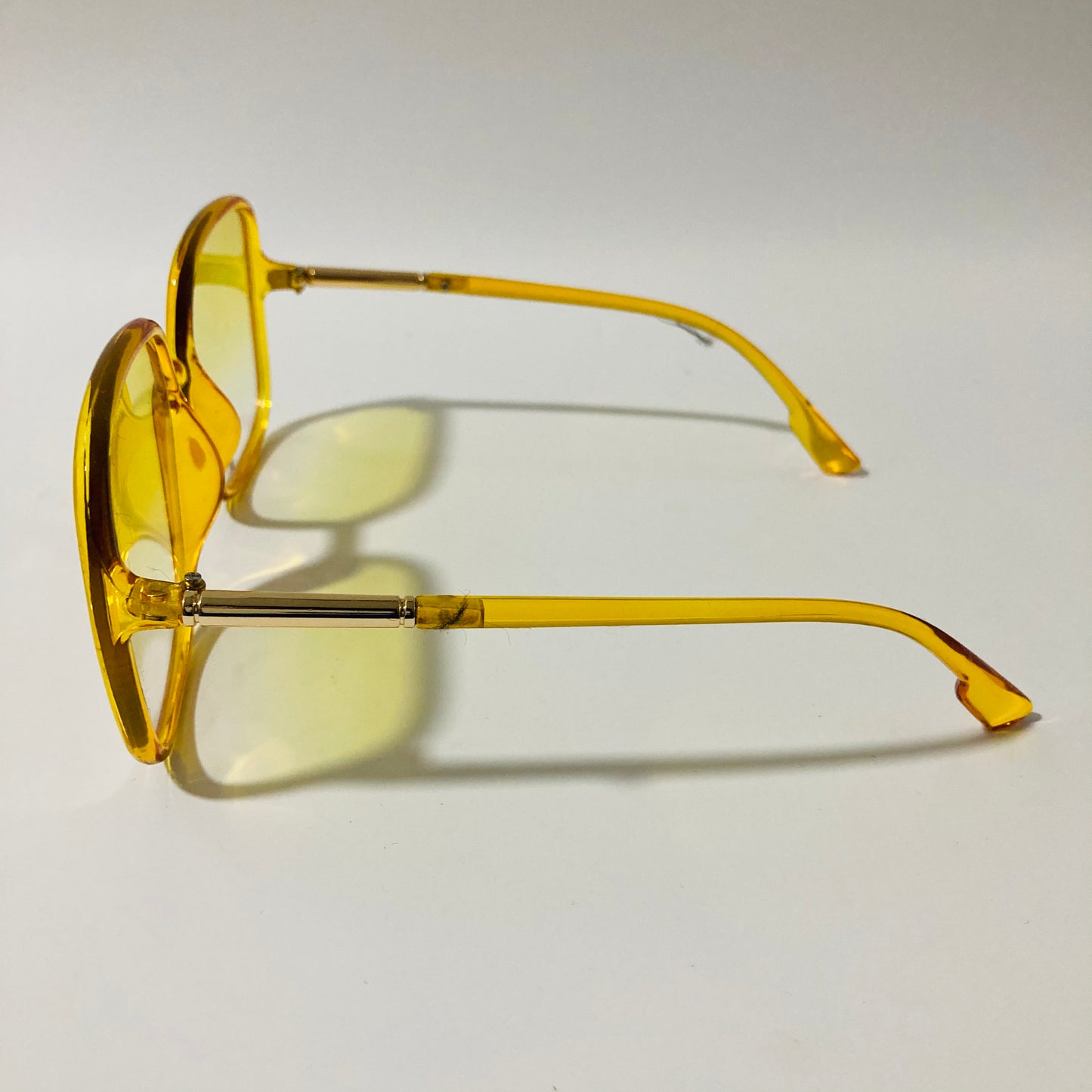 womens yellow square oversize sunglasses