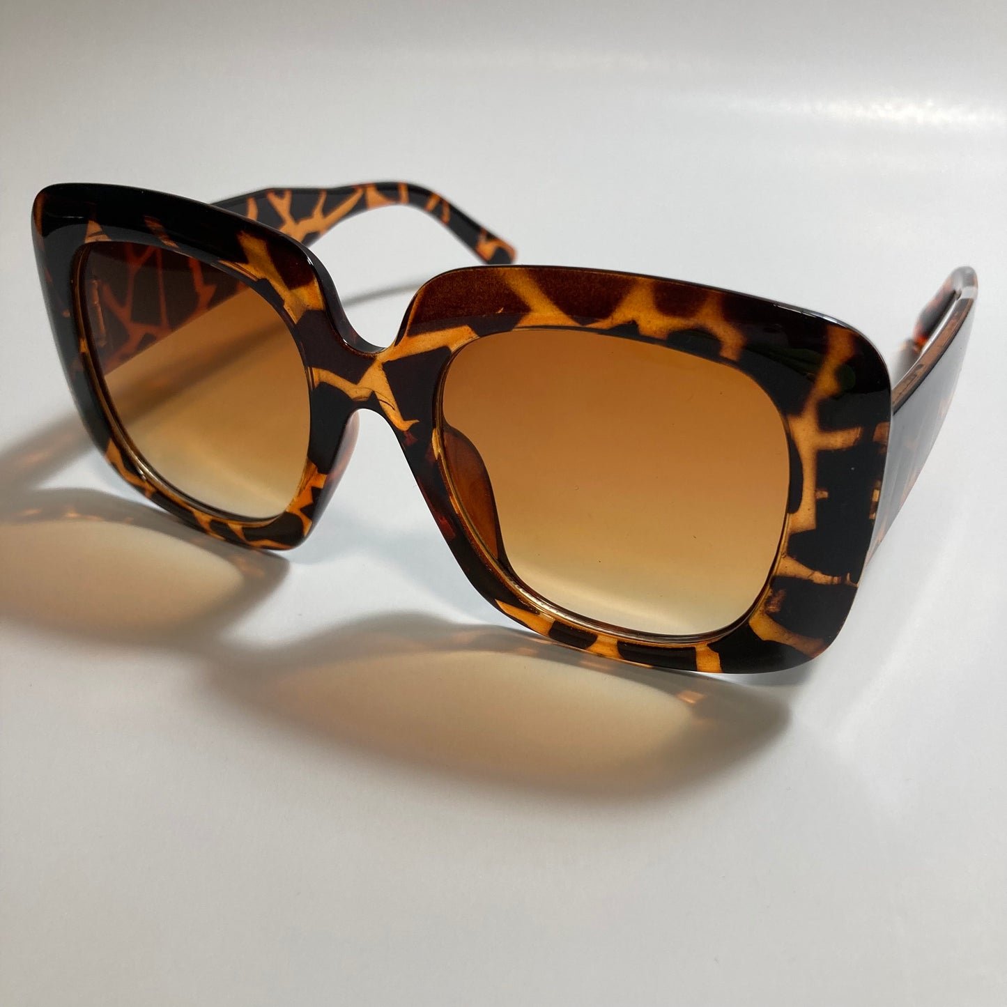 womens brown oversize square sunglasses