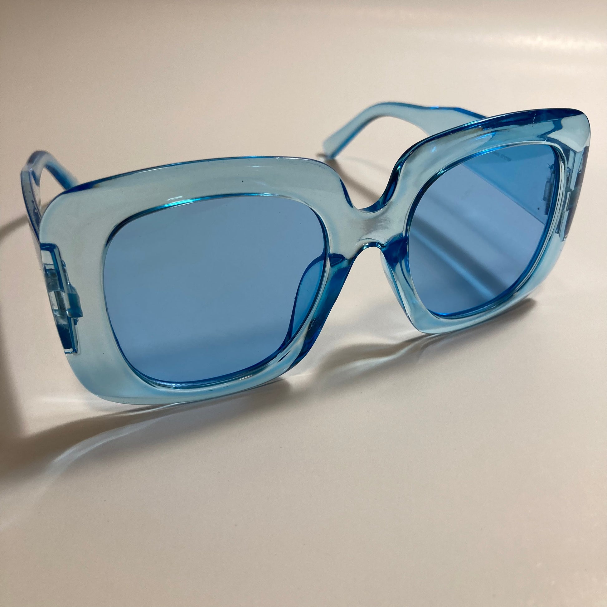 womens blue oversize square sunglasses