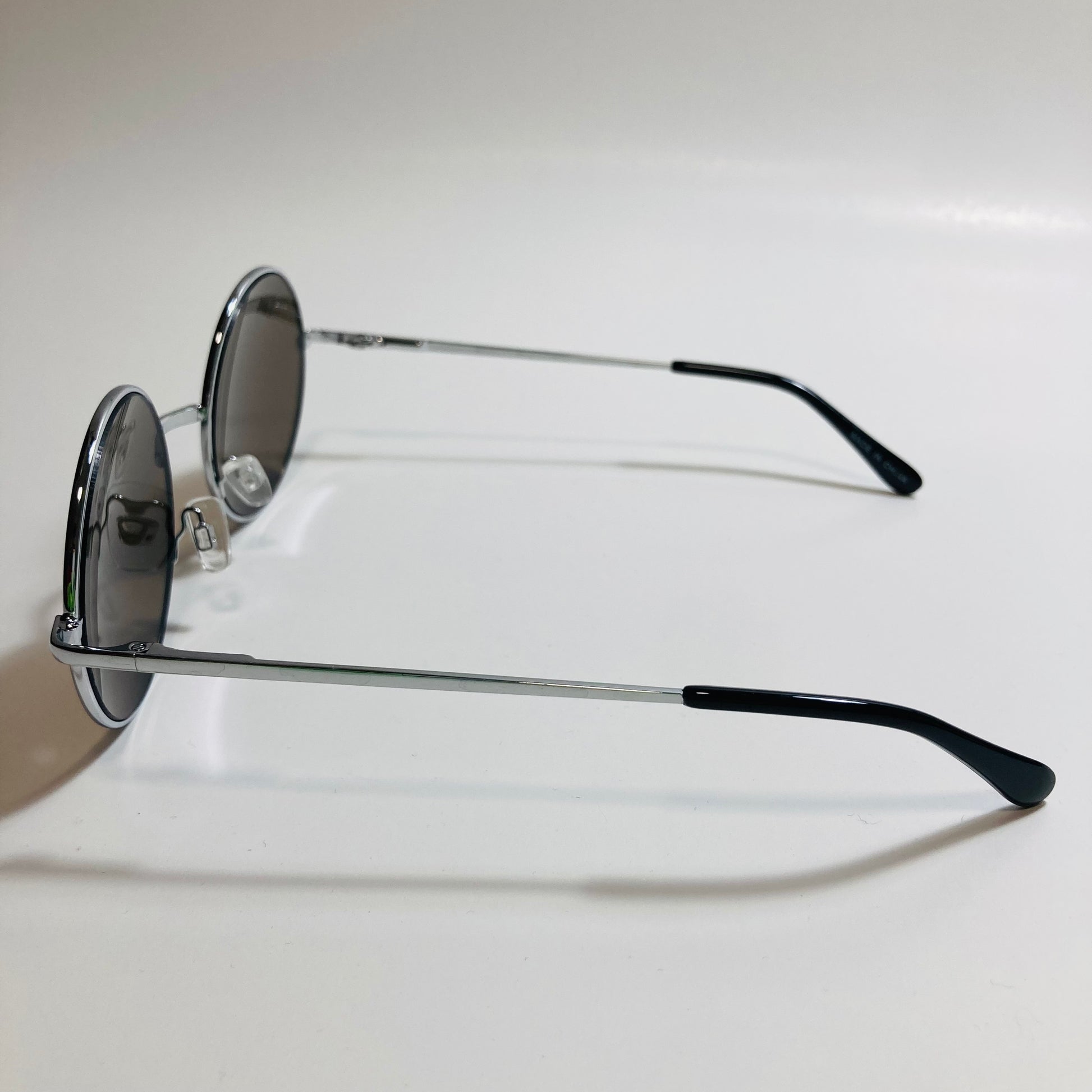 mens and womens silver and blue mirrored round sunglasses