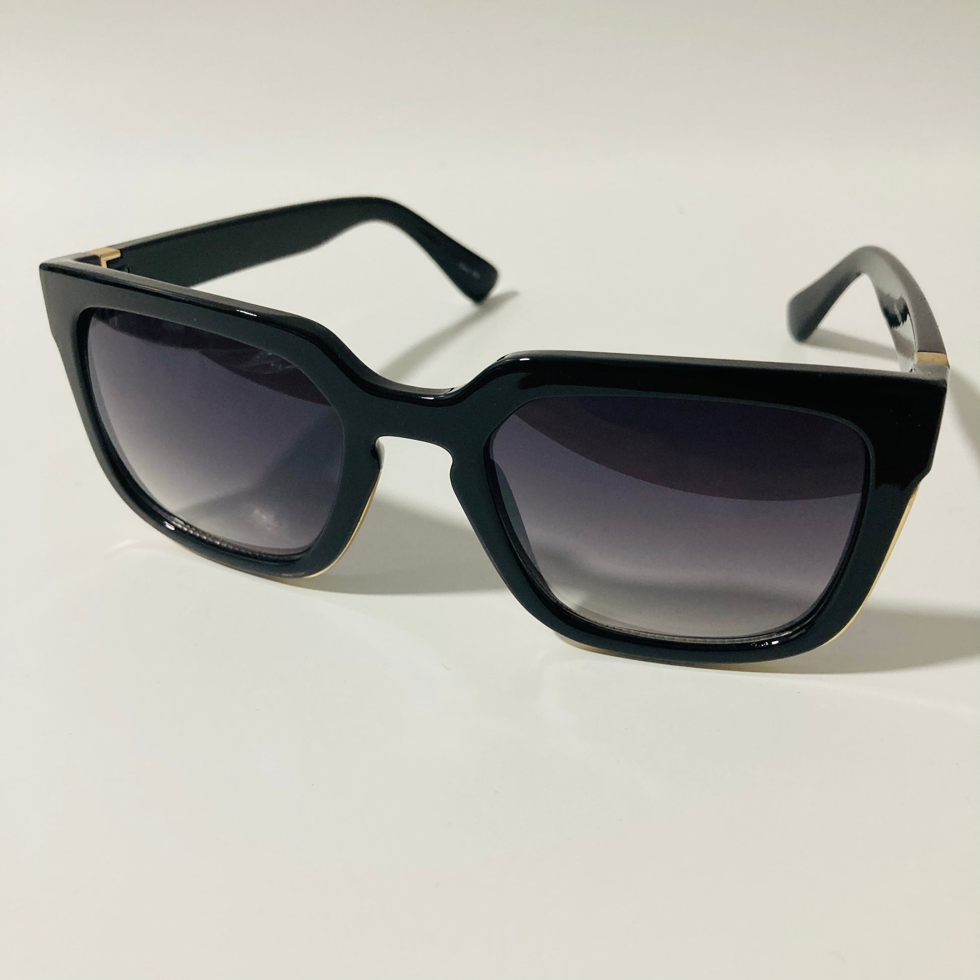 mens and womens black square sunglasses