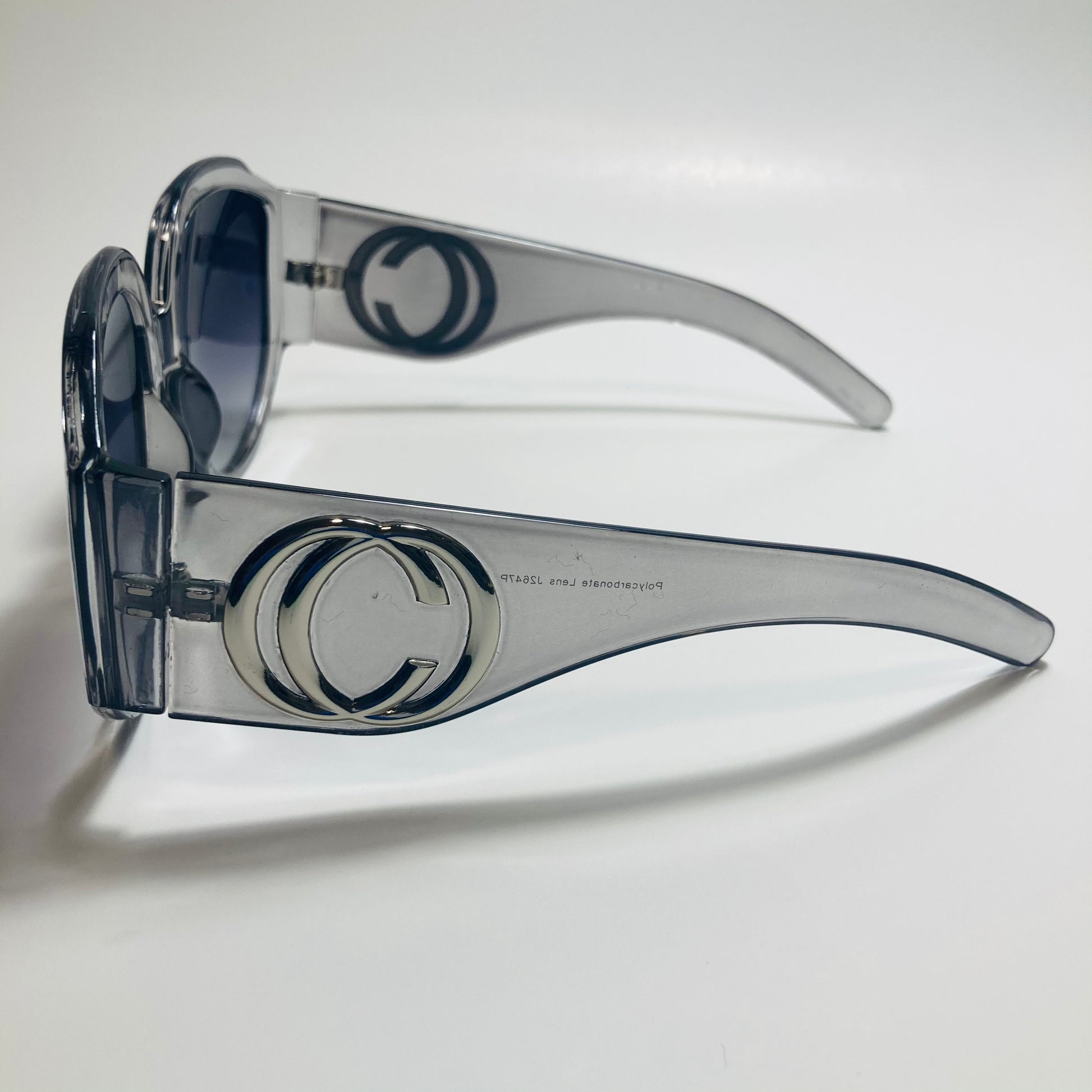 womens gray and black oversize round sunglasses
