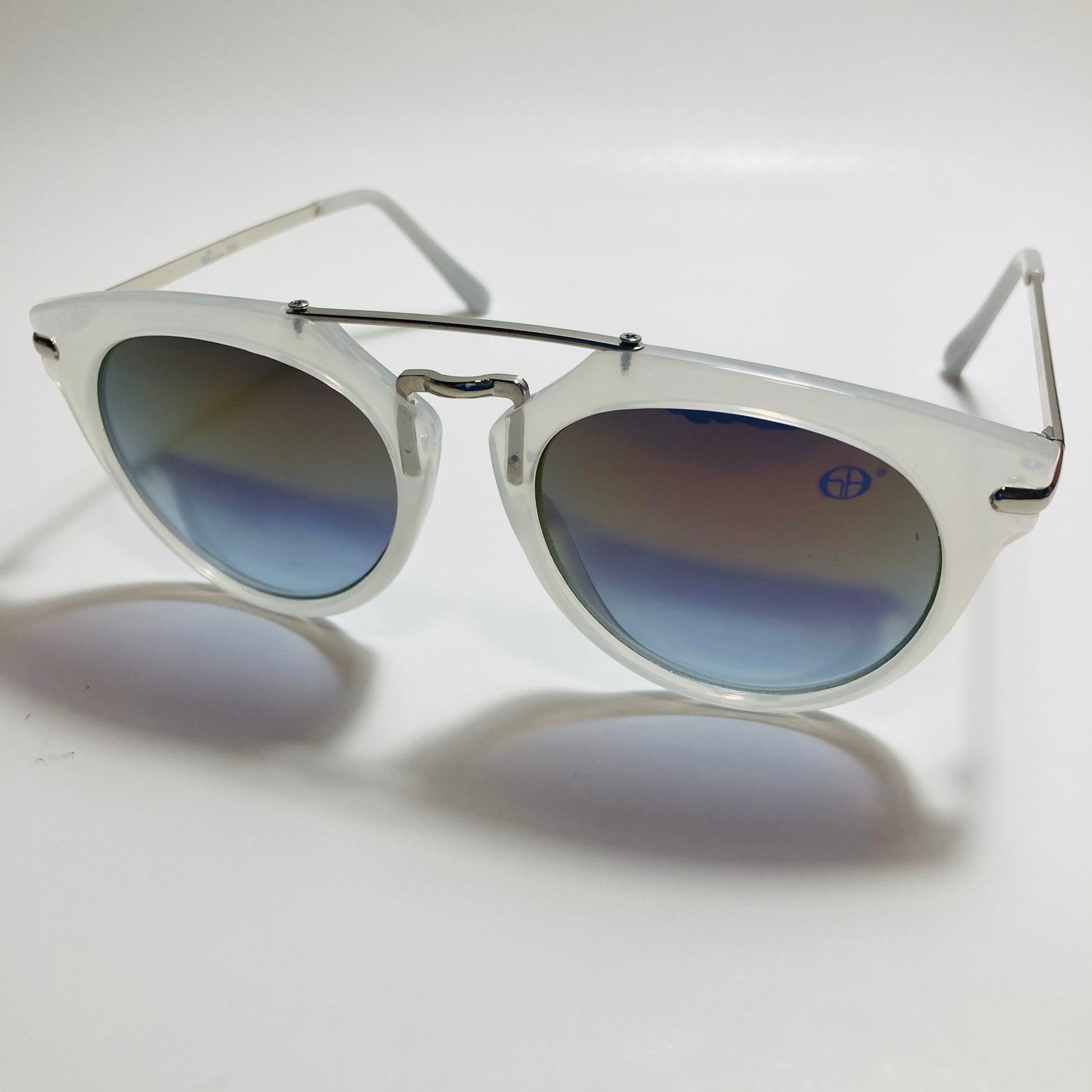 mens and womens silver clear and gray round sunglasses with crossbar