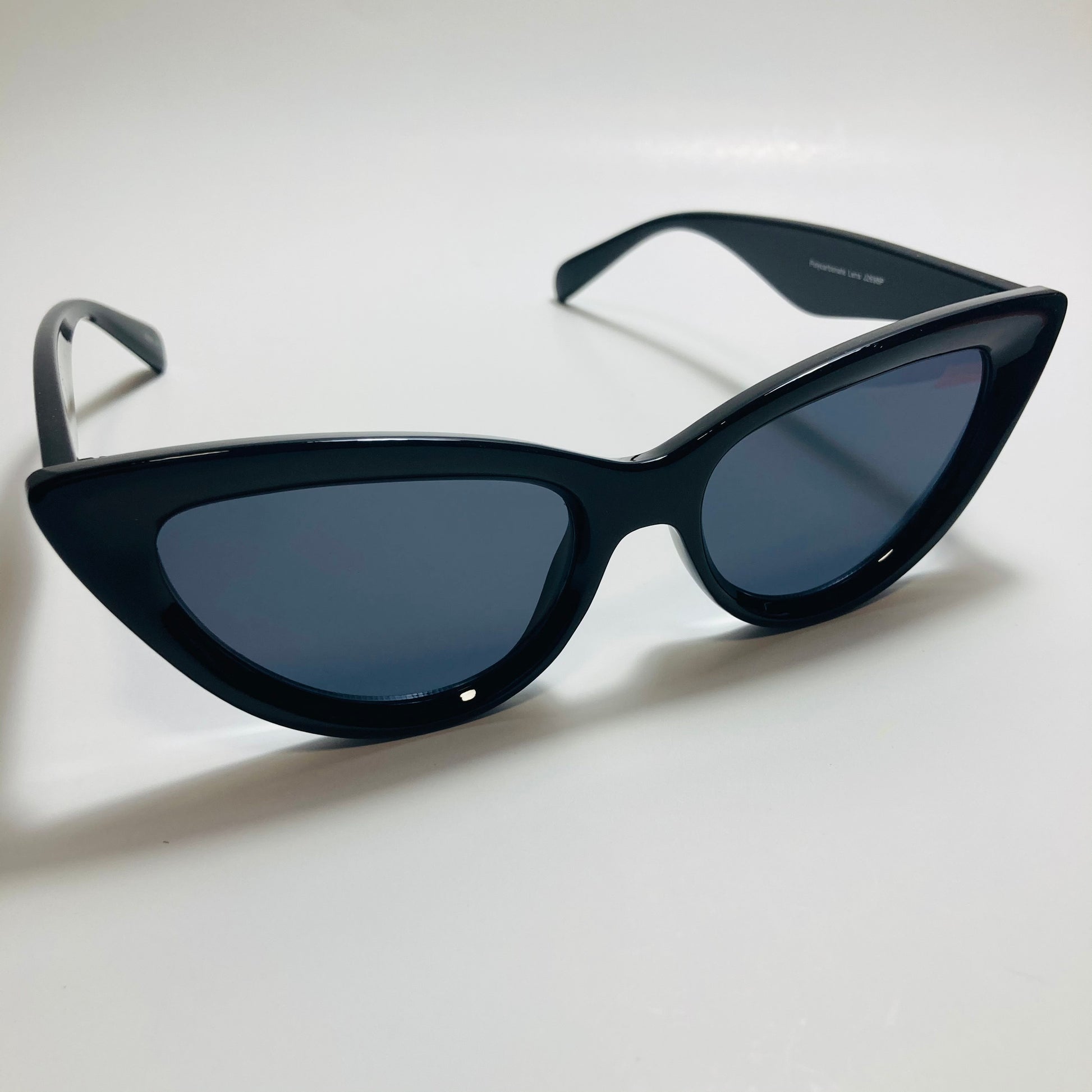womens cat eye sunglasses black frame with black lenses