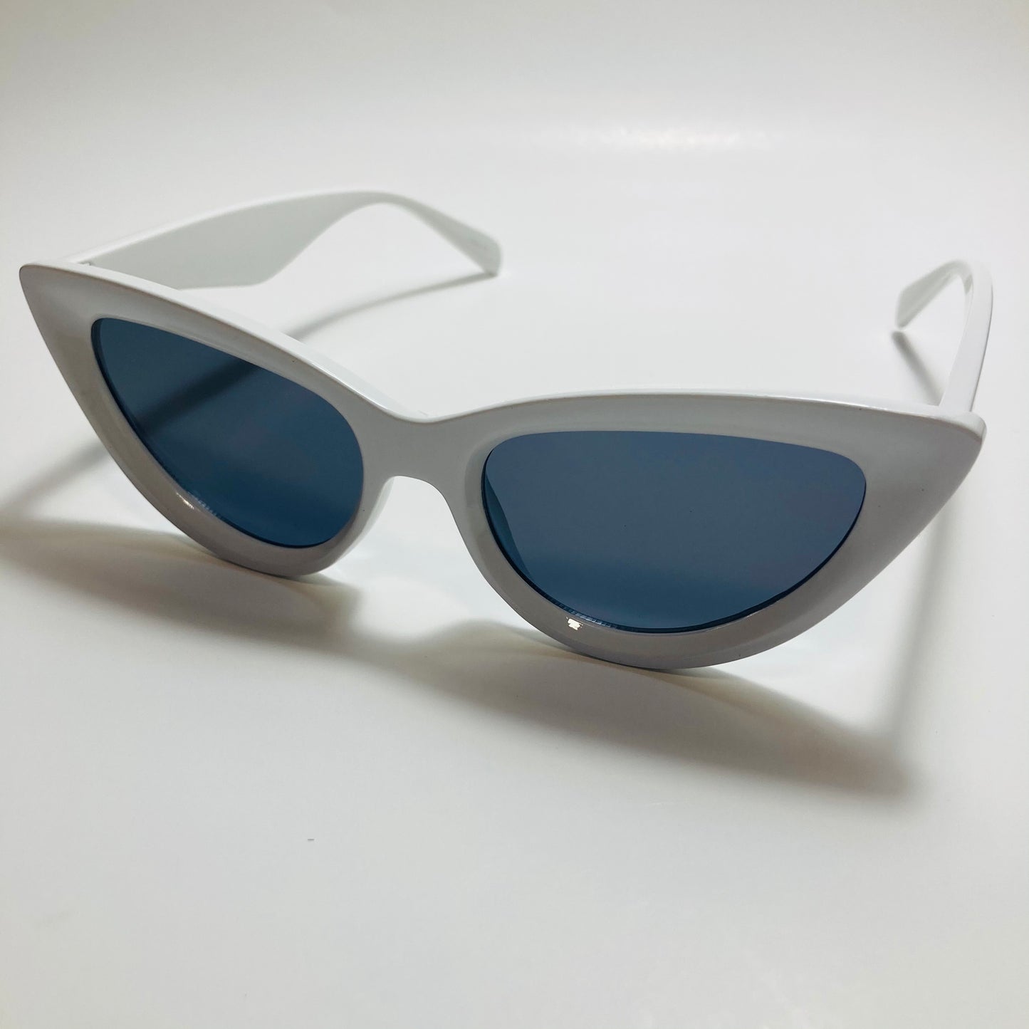 womens cat eye sunglasses white frame with black lenses