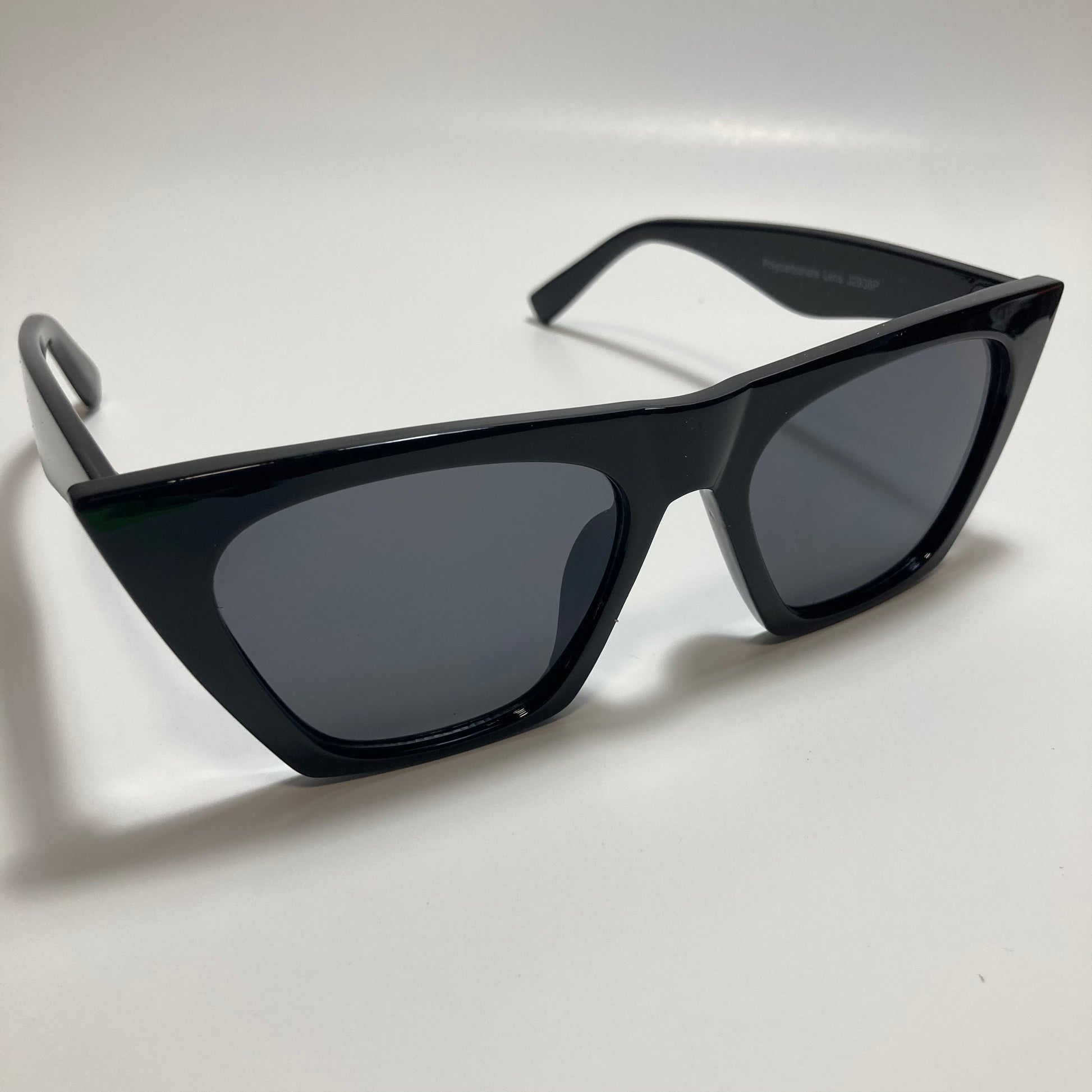 womens black cat eye sunglasses